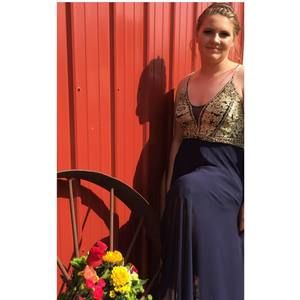 Meet your Posher, Hannah